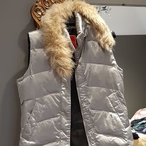 Isaac mizrahi vest